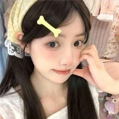 火山少女的爱愁 在线观看